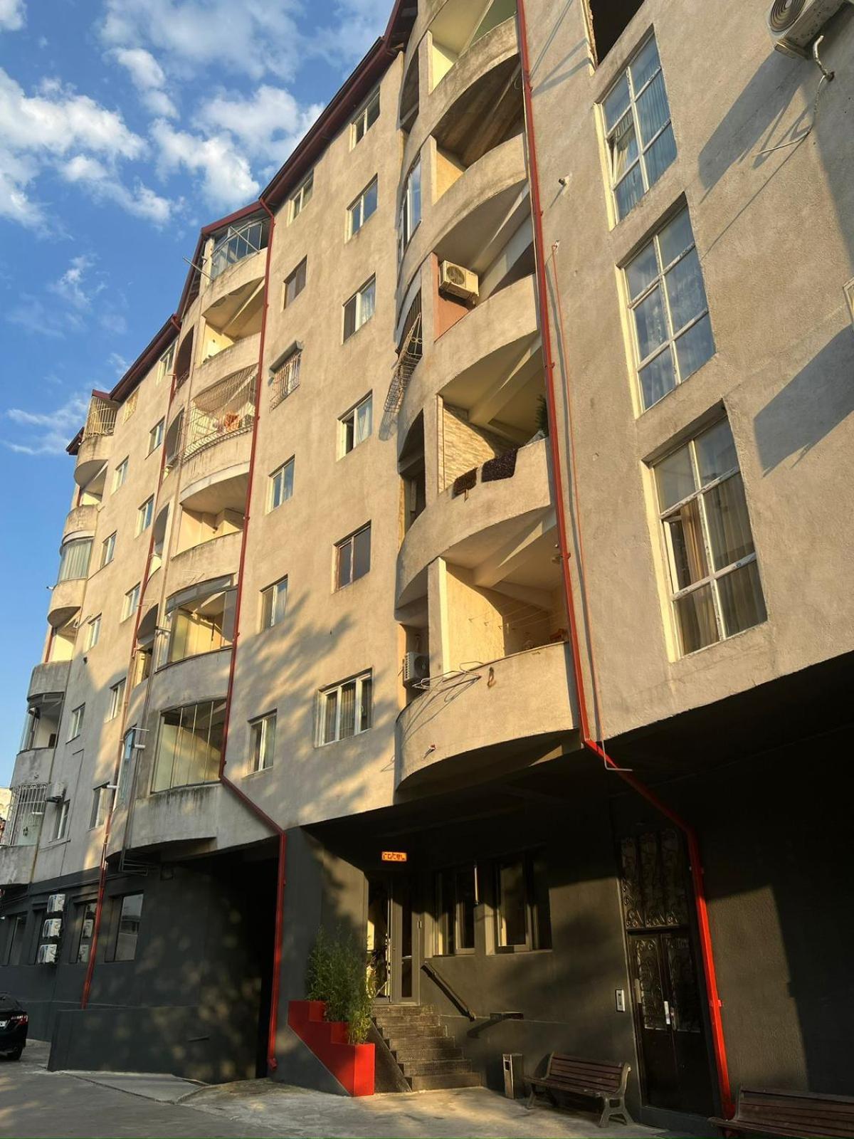 Rotel Kutaisi Zewnętrze zdjęcie